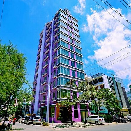 Myat Nan Yone Hotel Mandalay Exterior foto